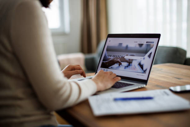 Une visite virtuelle entreprise Lyon efficace demande une attention particulière à la qualité visuelle, à la navigation, au référencement et à l’engagement utilisateur.