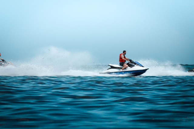 jet ski